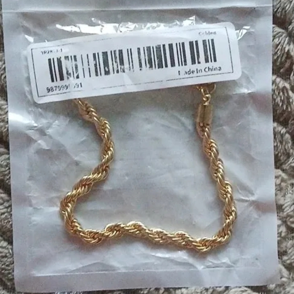 Gold Rope Chain Bracelet - Women's Fashion Jewelry